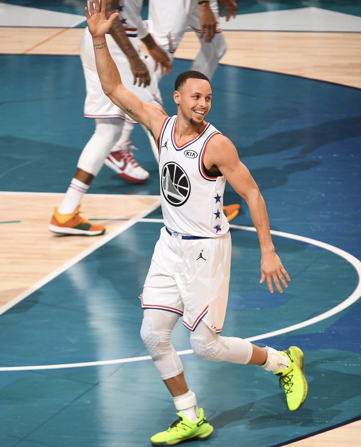 援与锋线的 援与锋线的